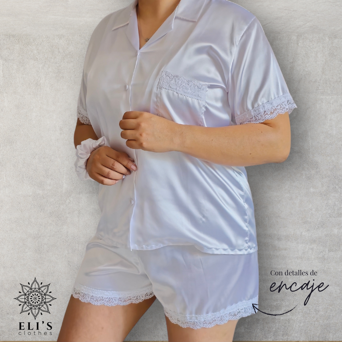 Bride Collection: Blusa De Botones  Y Short
