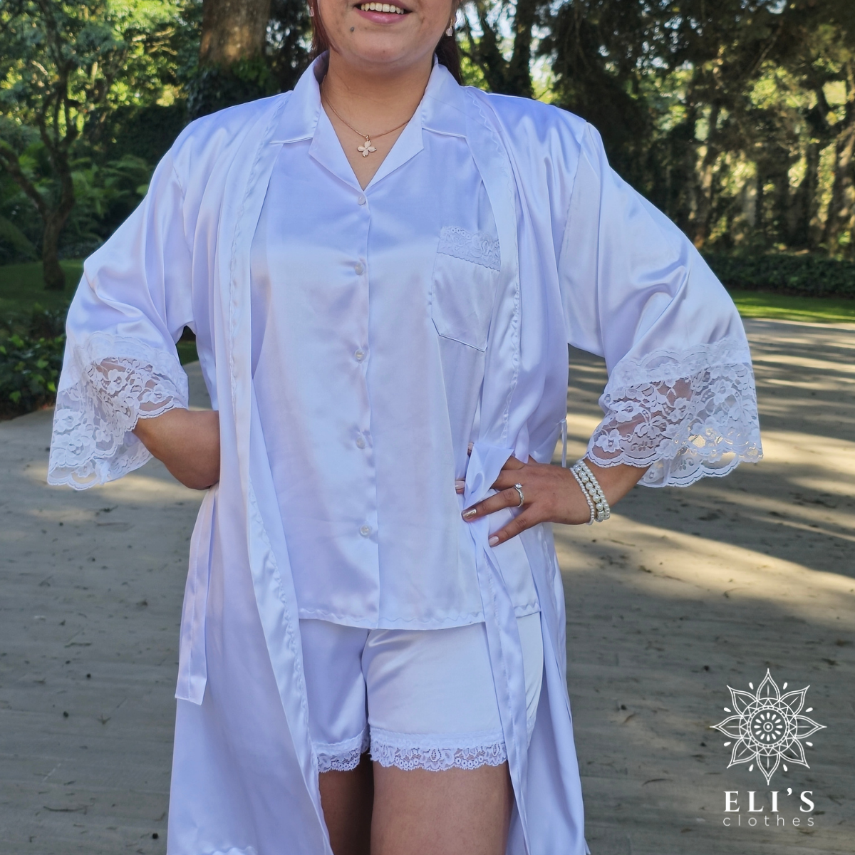 Bride Collection: Blusa de Botones Manga Corta y Pantalón